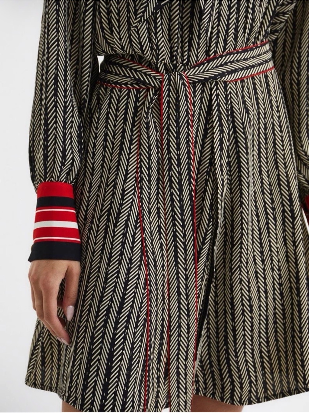 Reiss Robyn Contrasting Stripe Cuff Printed Mini Dress Red Black pussybow - Picture 7 of 8